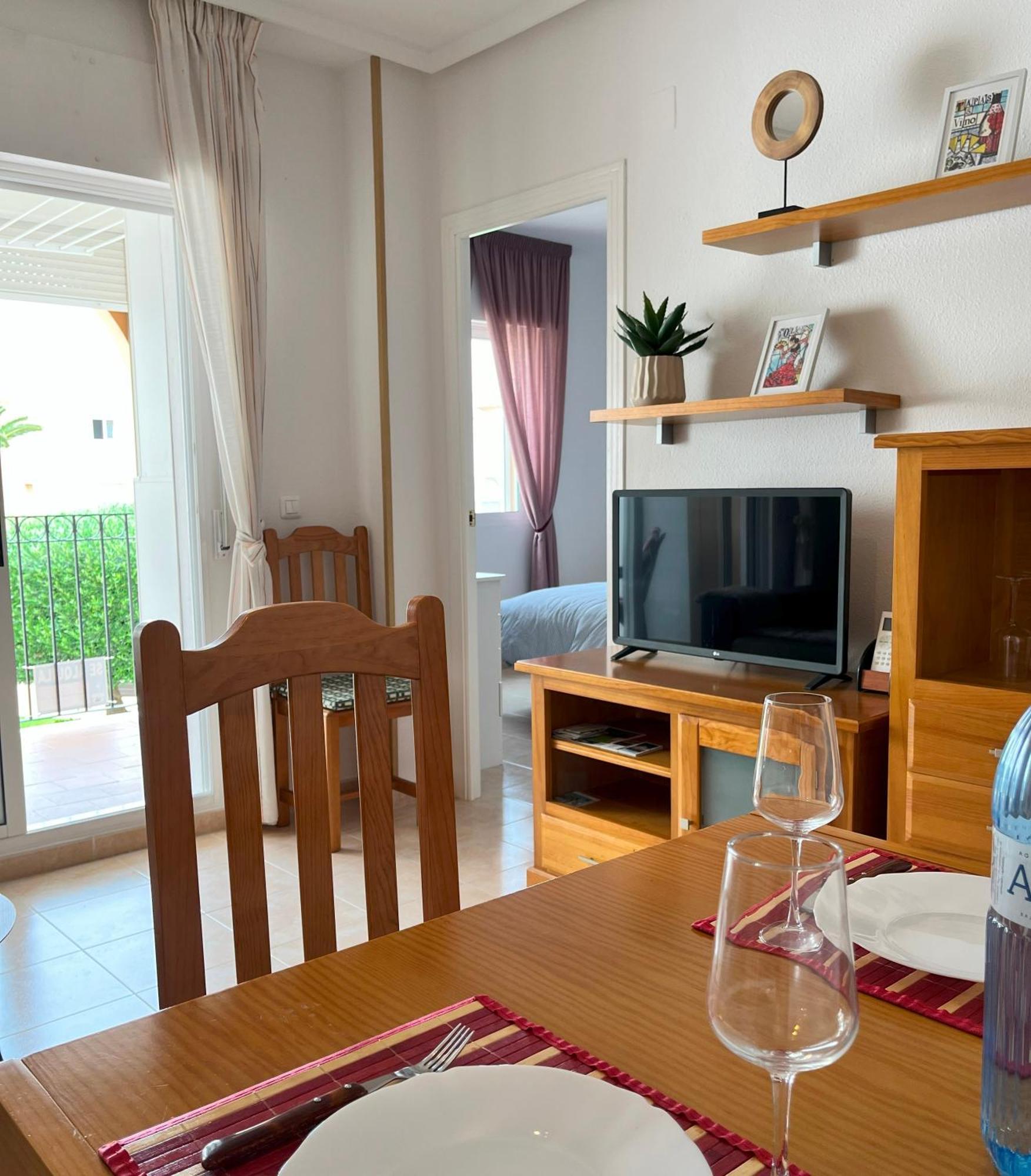 Torrevieja 2 Bedrooms Appartment Экстерьер фото
